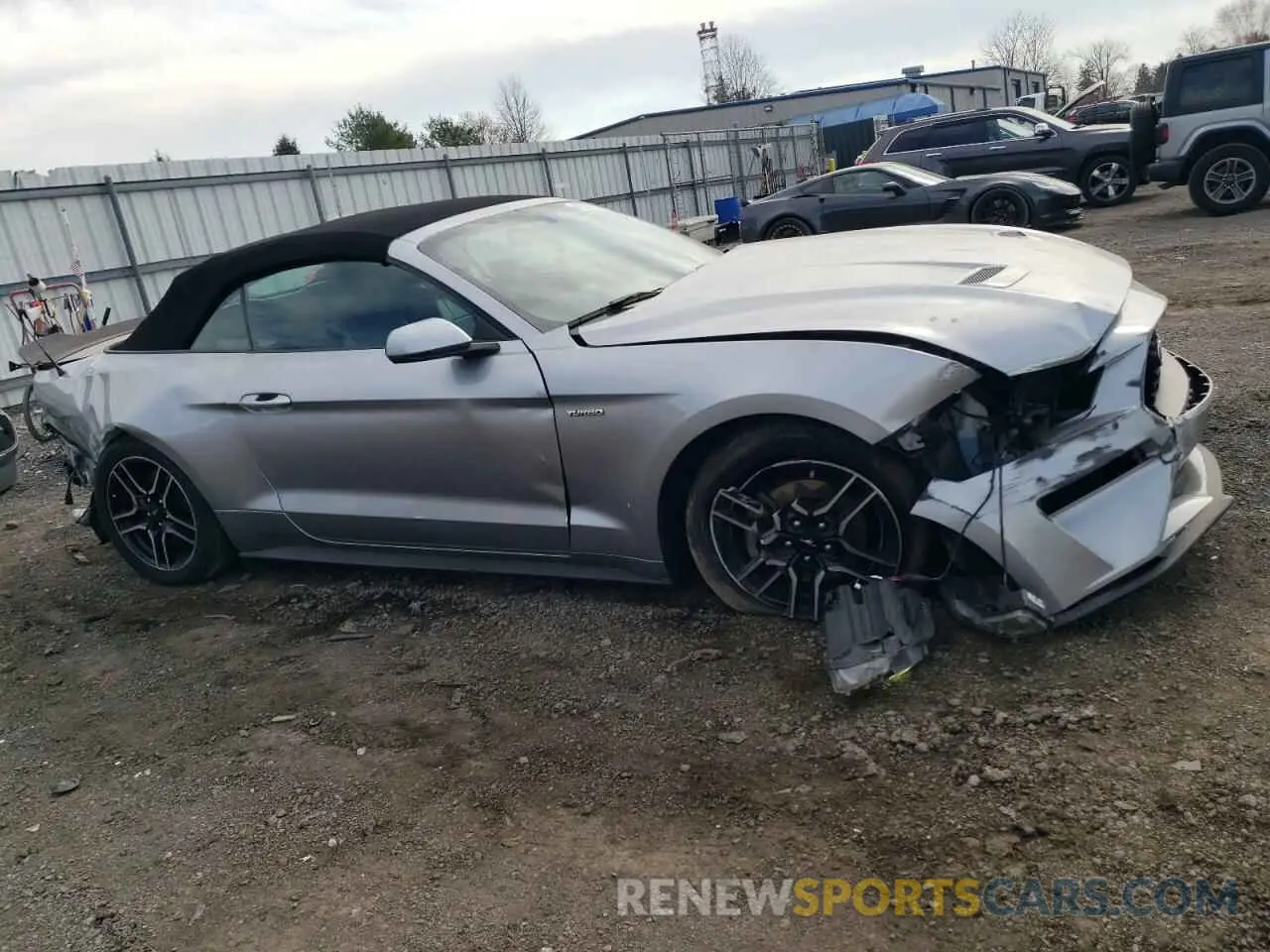 4 Photograph of a damaged car 1FATP8UH4L5112823 FORD ALL Models 2020