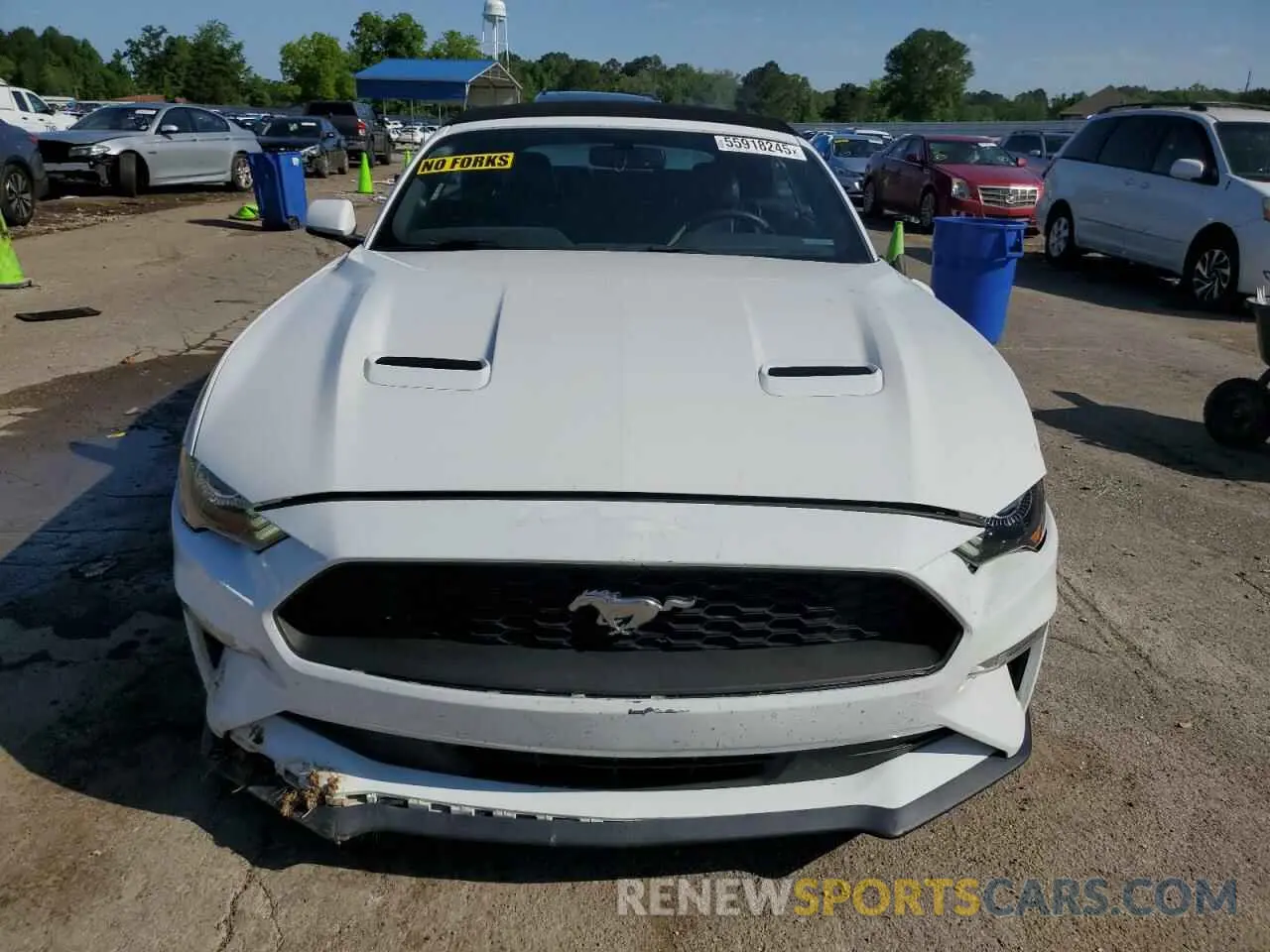 5 Photograph of a damaged car 1FATP8UH4L5131470 FORD ALL Models 2020