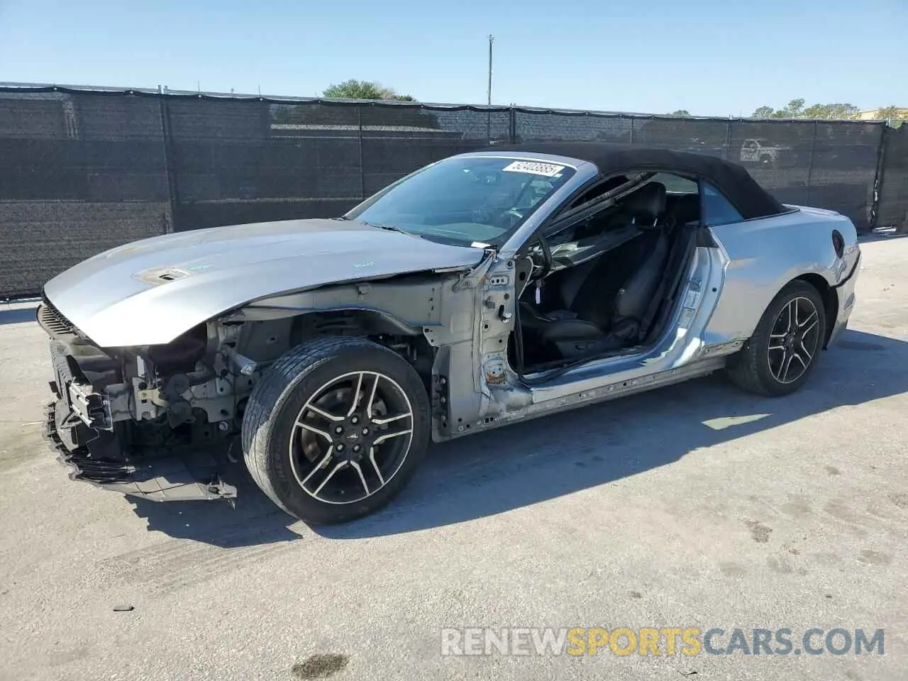 1 Photograph of a damaged car 1FATP8UH6L5132071 FORD ALL Models 2020