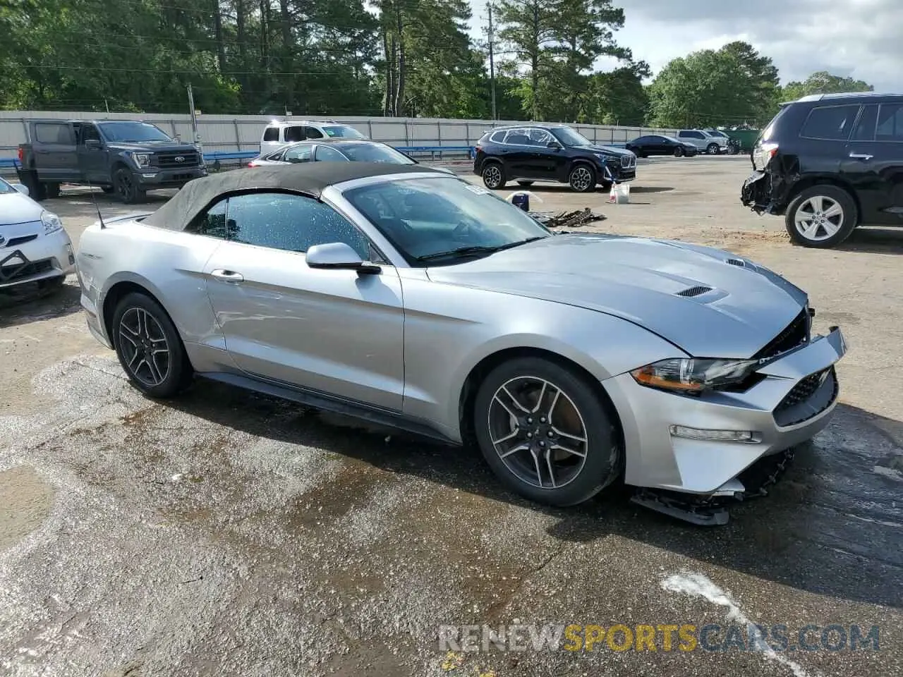 4 Photograph of a damaged car 1FATP8UH7L5139126 FORD ALL Models 2020