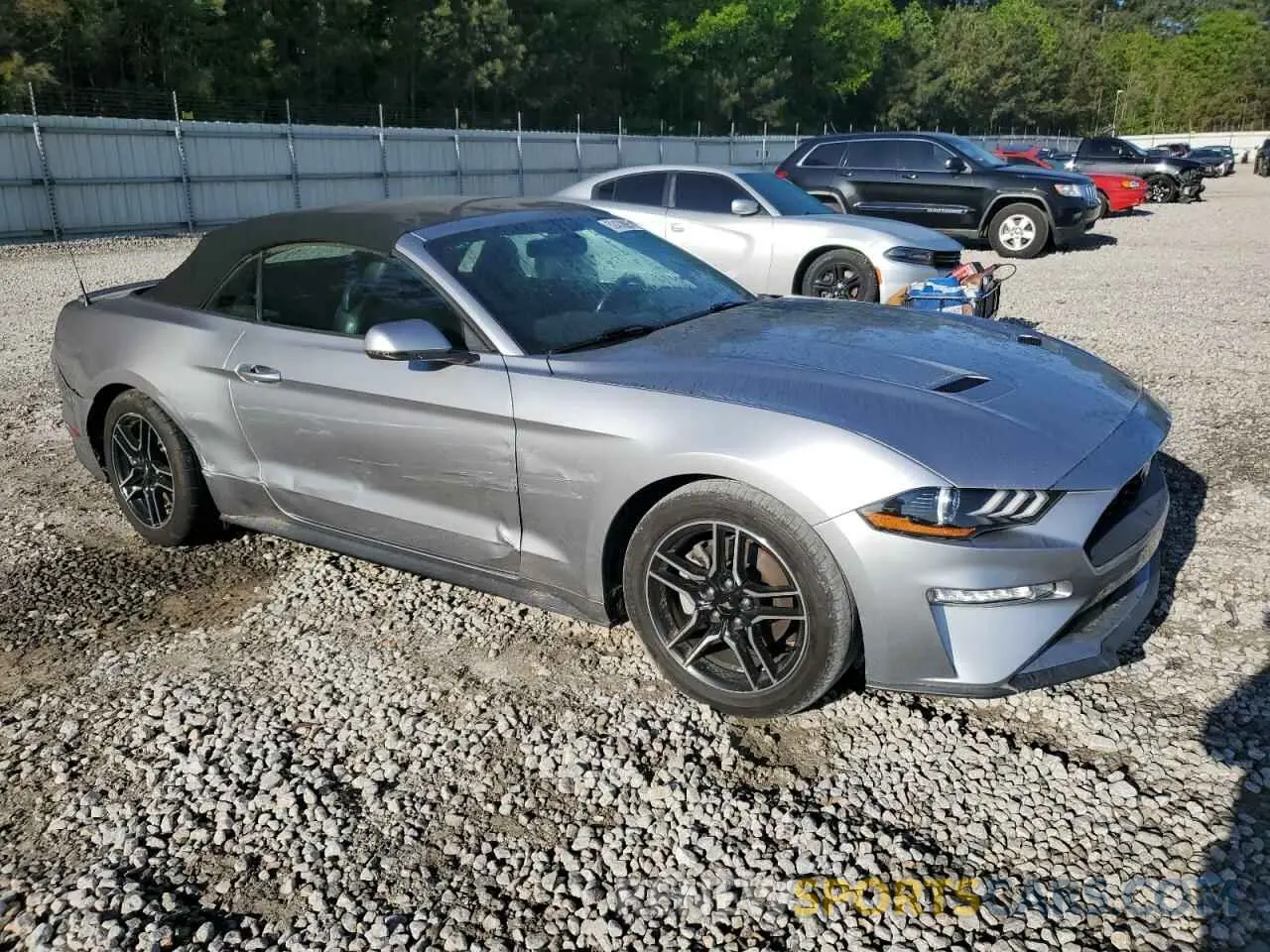 4 Photograph of a damaged car 1FATP8UH9L5125597 FORD ALL Models 2020