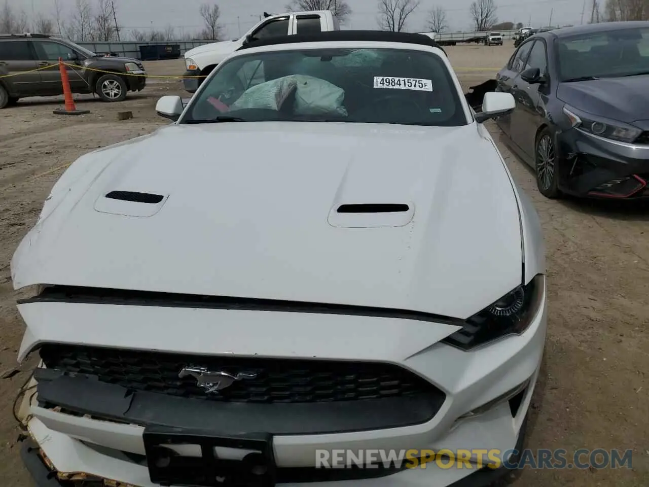 5 Photograph of a damaged car 1FATP8UHXL5113250 FORD ALL Models 2020