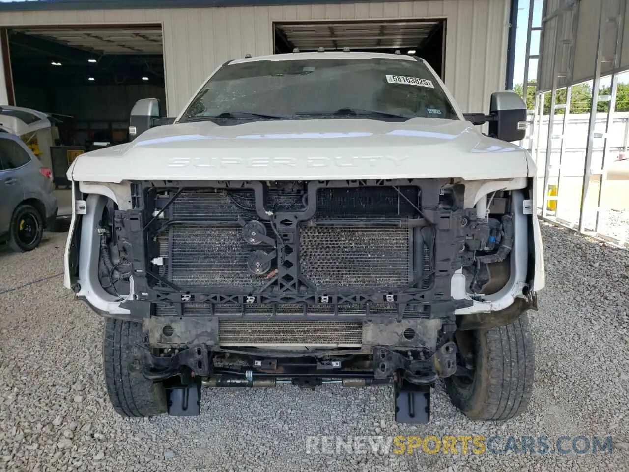 5 Photograph of a damaged car 1FT8W3BT1LED32482 FORD ALL Models 2020