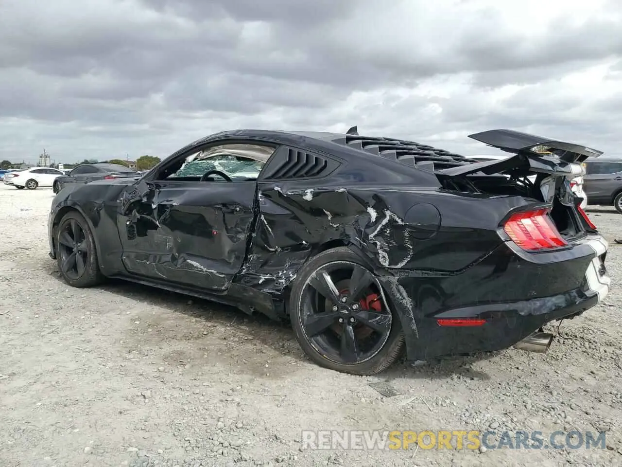 2 Photograph of a damaged car 1FA6P8TH4M5151881 FORD ALL Models 2021