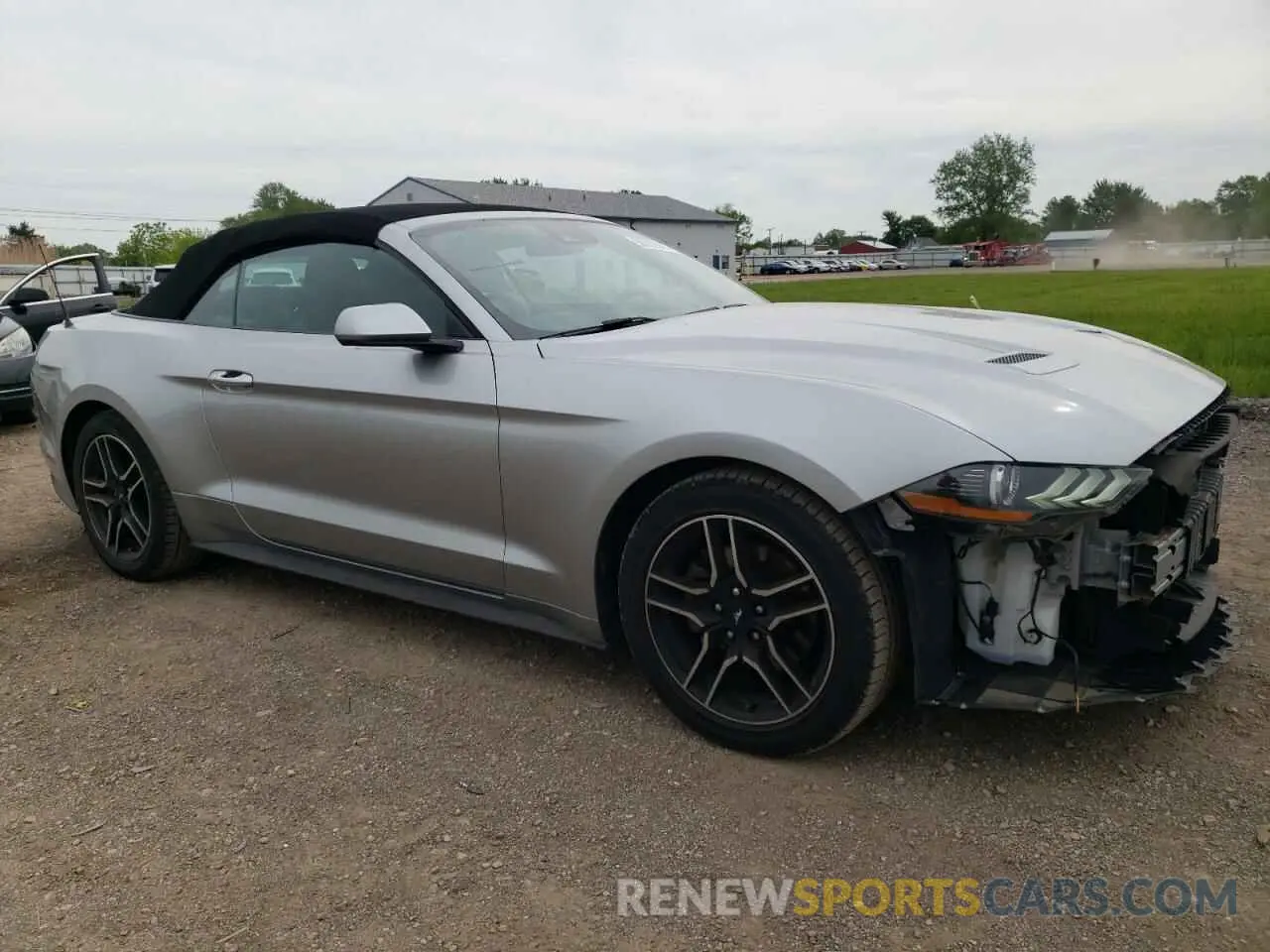 4 Photograph of a damaged car 1FATP8UH3M5106268 FORD ALL Models 2021