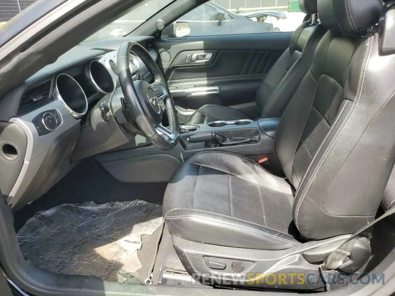 7 Photograph of a damaged car 1FATP8UH5M5108359 FORD ALL Models 2021