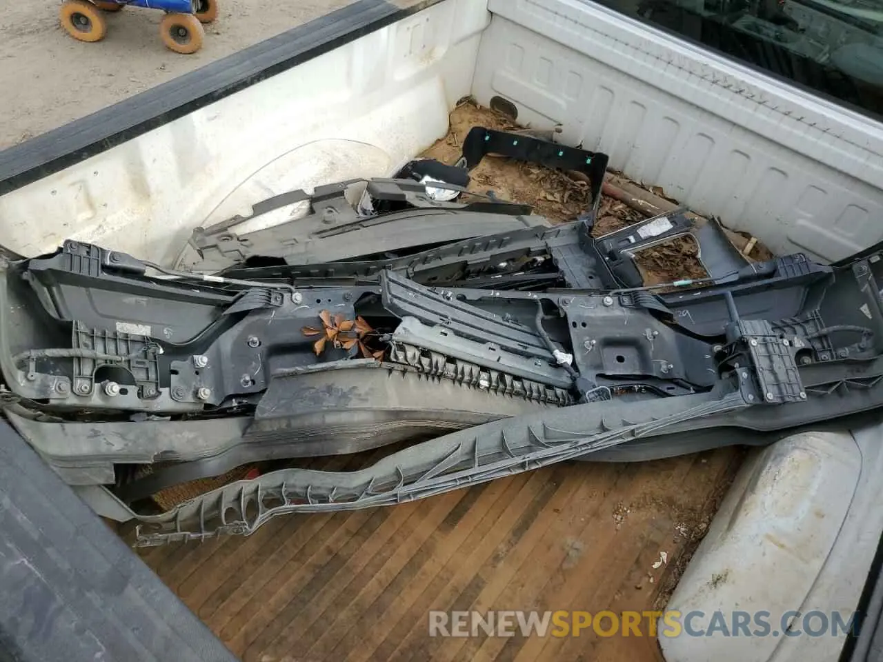12 Photograph of a damaged car 1FTMF1CB5MKE24562 FORD All Models 2021