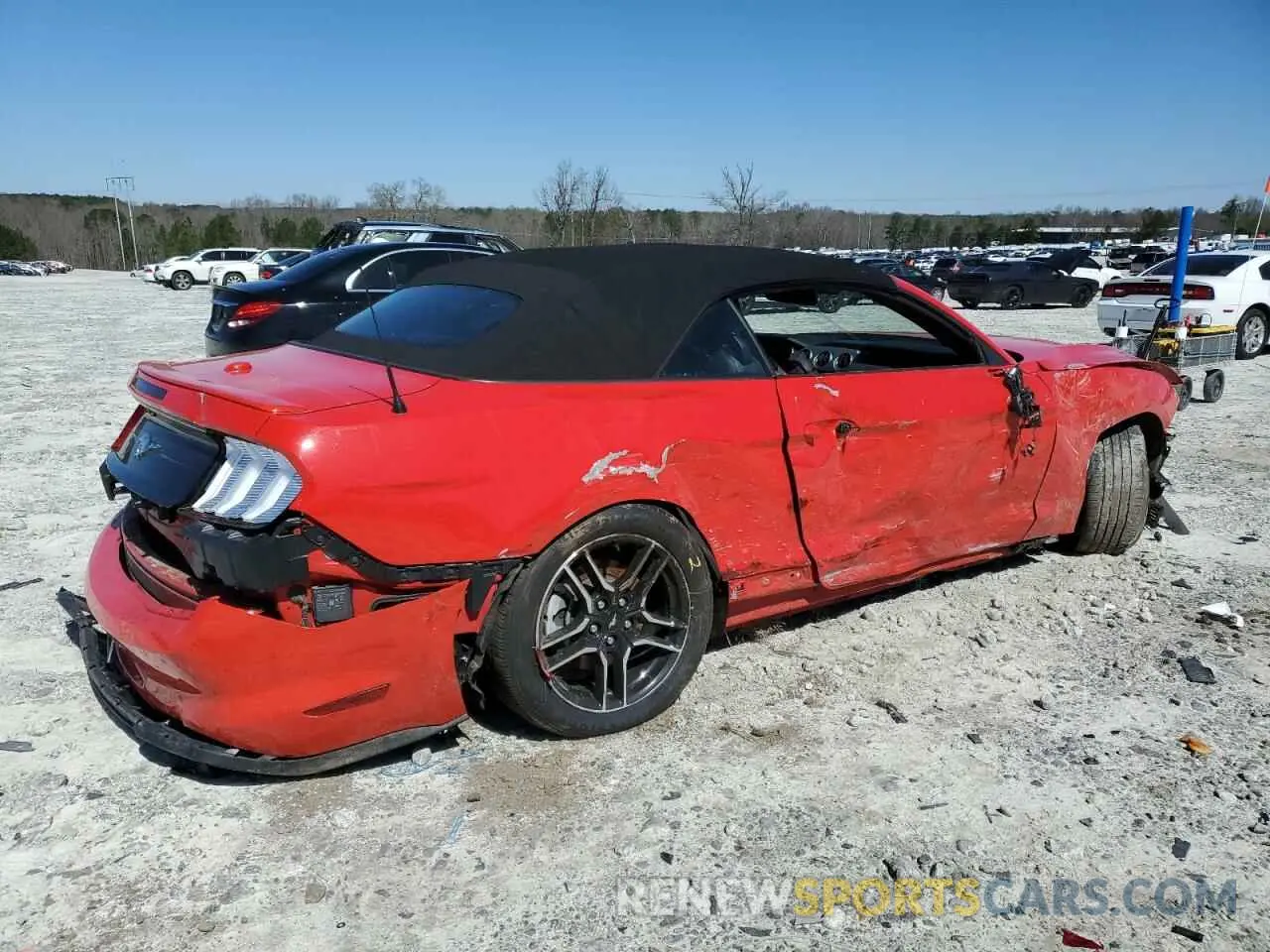 3 Photograph of a damaged car 1FATP8UH0N5115883 FORD ALL Models 2022