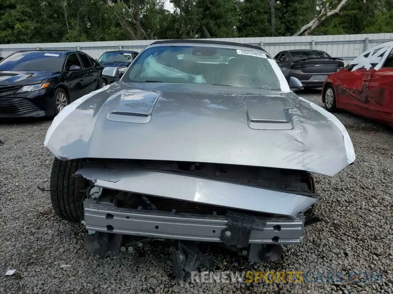 5 Photograph of a damaged car 1FATP8UH5N5119606 FORD ALL Models 2022