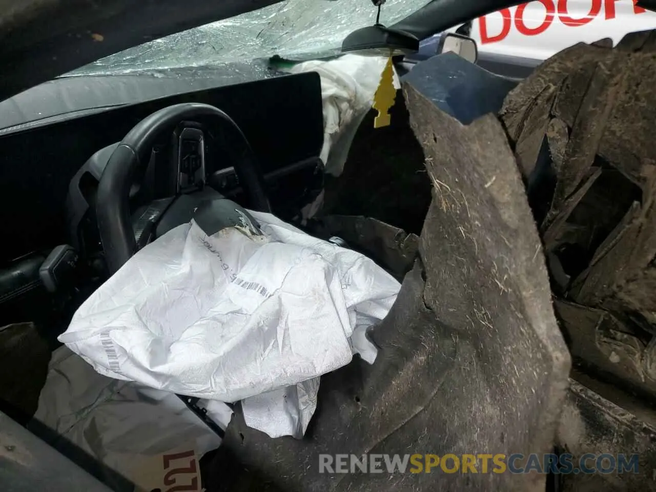 8 Photograph of a damaged car 1FAGP8UH3R5129963 FORD ALL Models 2024