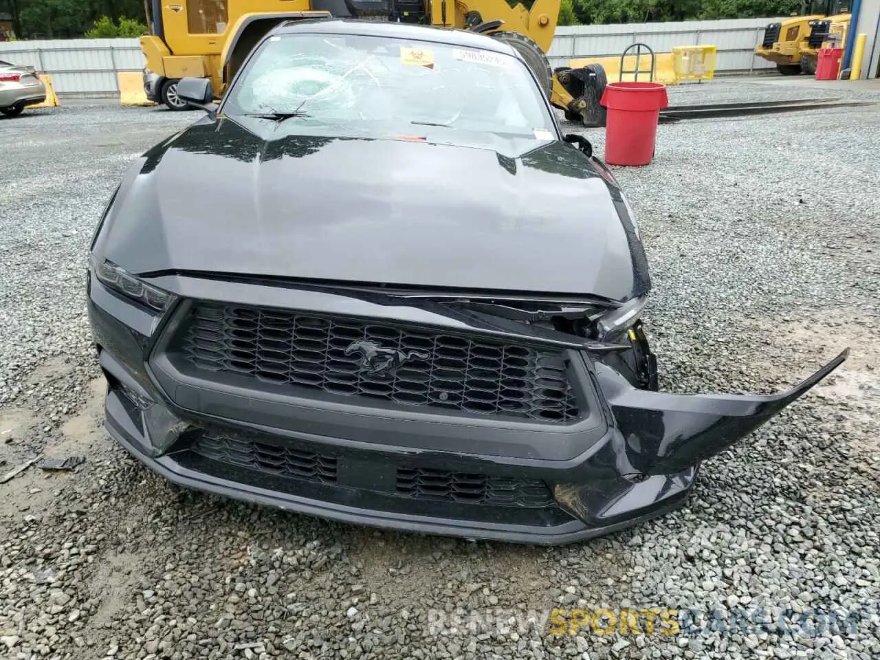 5 Photograph of a damaged car 1FA6P8TH8S5103720 FORD ALL Models 2025