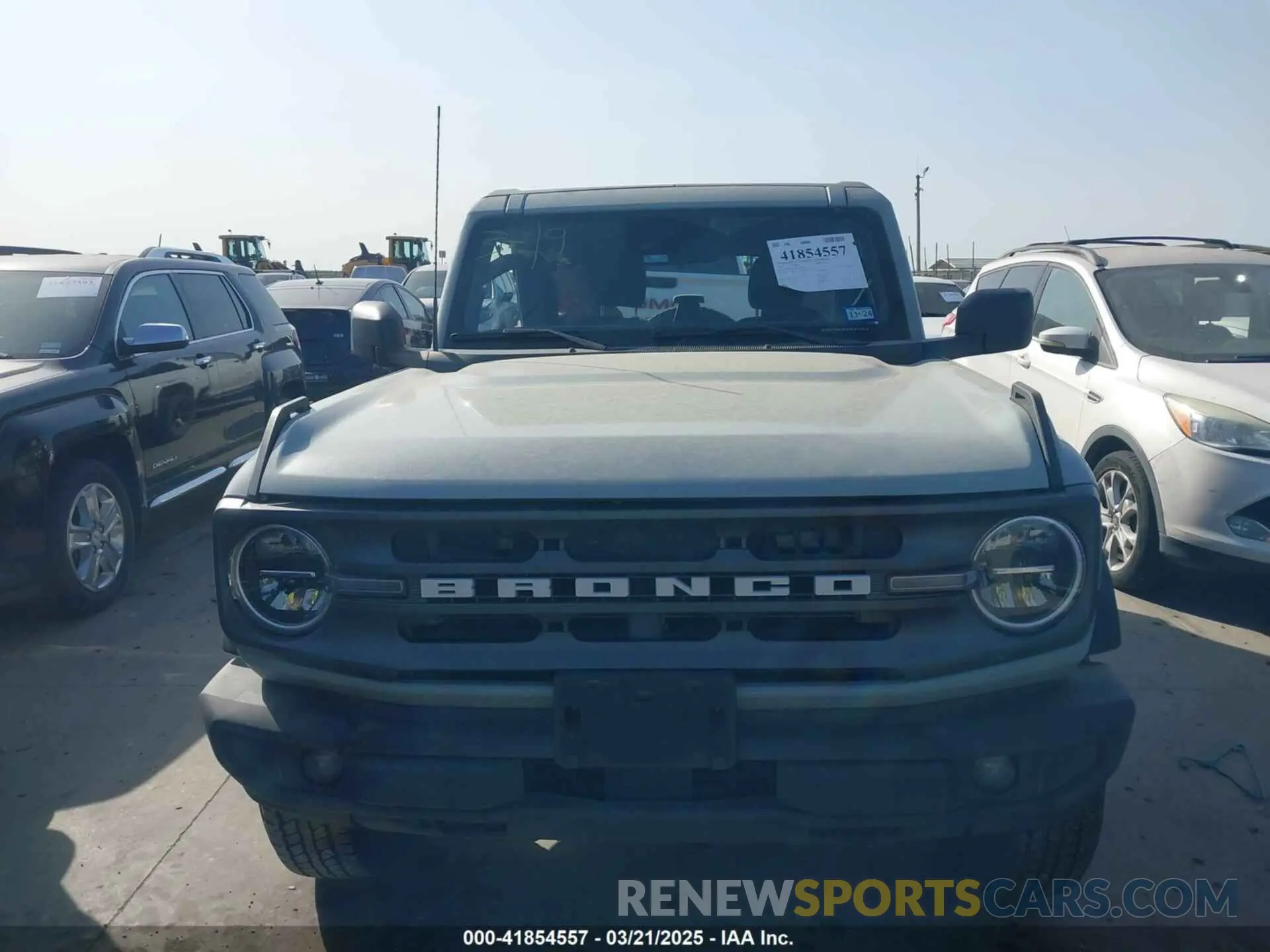 13 Photograph of a damaged car 1FMDE5AH2MLA77389 FORD BRONCO 2021