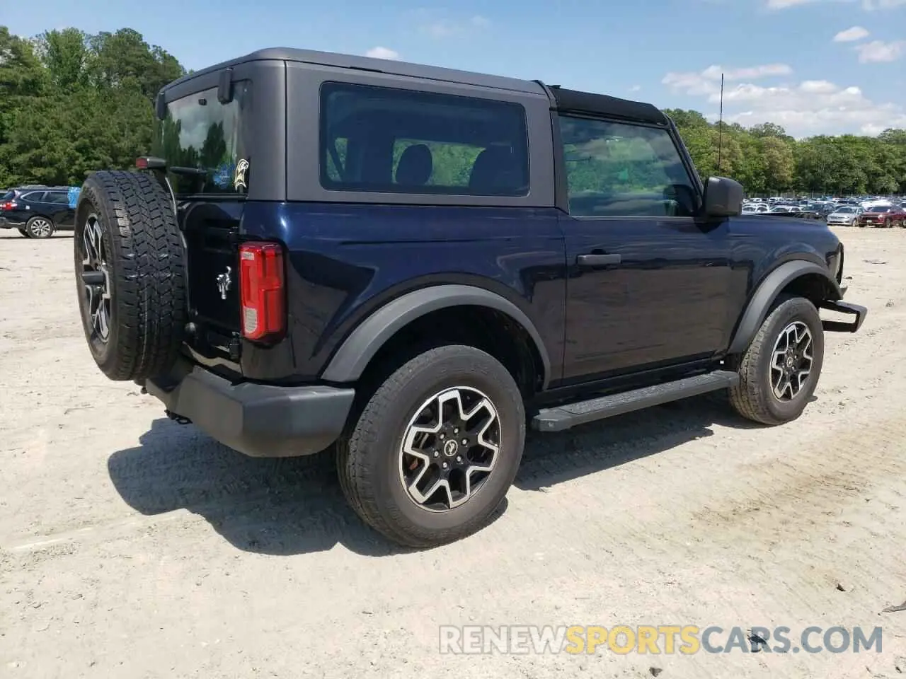 3 Photograph of a damaged car 1FMDE5AH4MLA79922 FORD BRONCO 2021