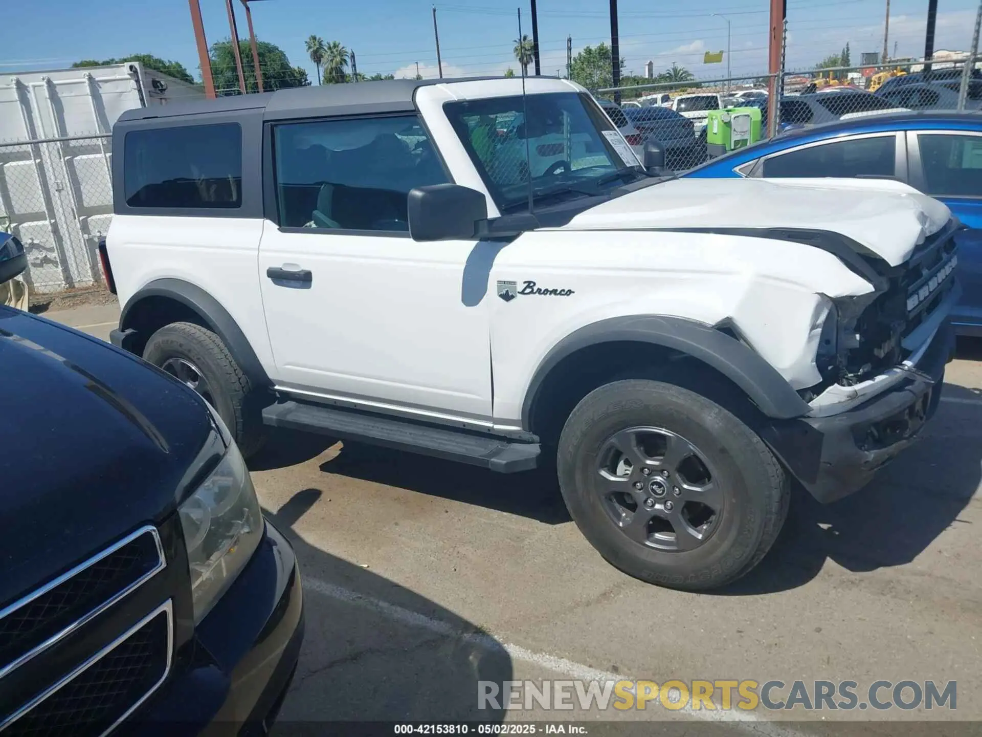 13 Photograph of a damaged car 1FMDE5AP9MLA72598 FORD BRONCO 2021