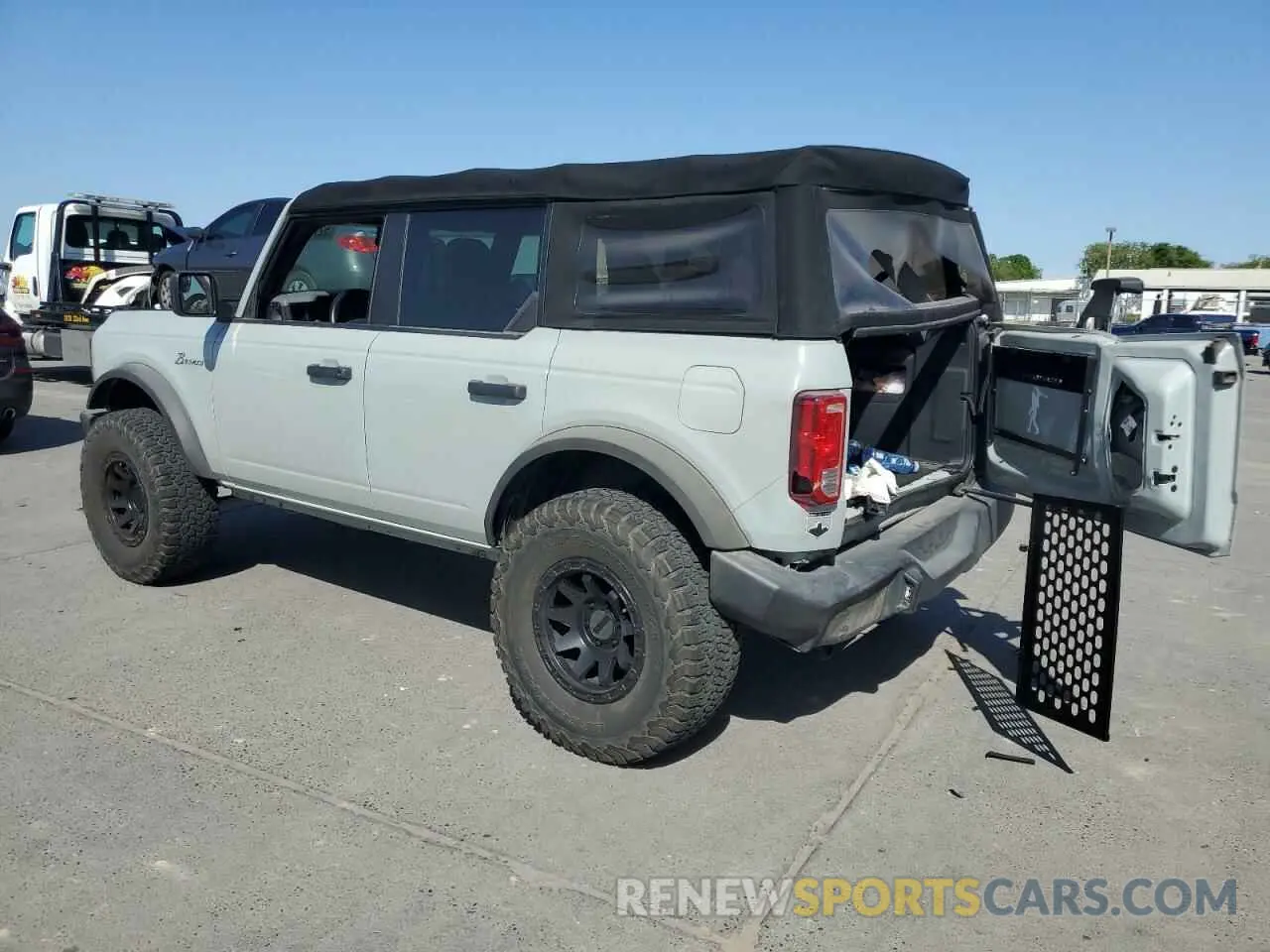 2 Photograph of a damaged car 1FMDE5BH0MLA73646 FORD BRONCO 2021