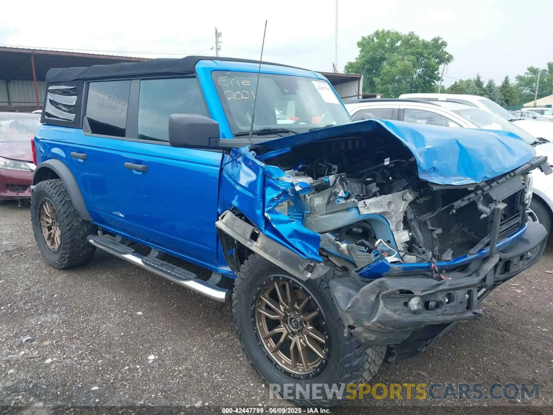 1 Photograph of a damaged car 1FMDE5BH0MLA98255 FORD BRONCO 2021