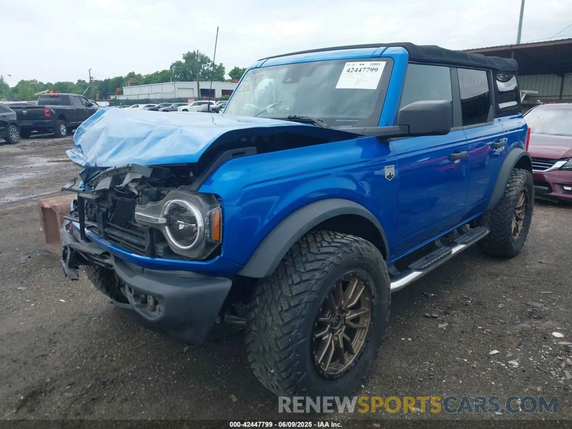 2 Photograph of a damaged car 1FMDE5BH0MLA98255 FORD BRONCO 2021