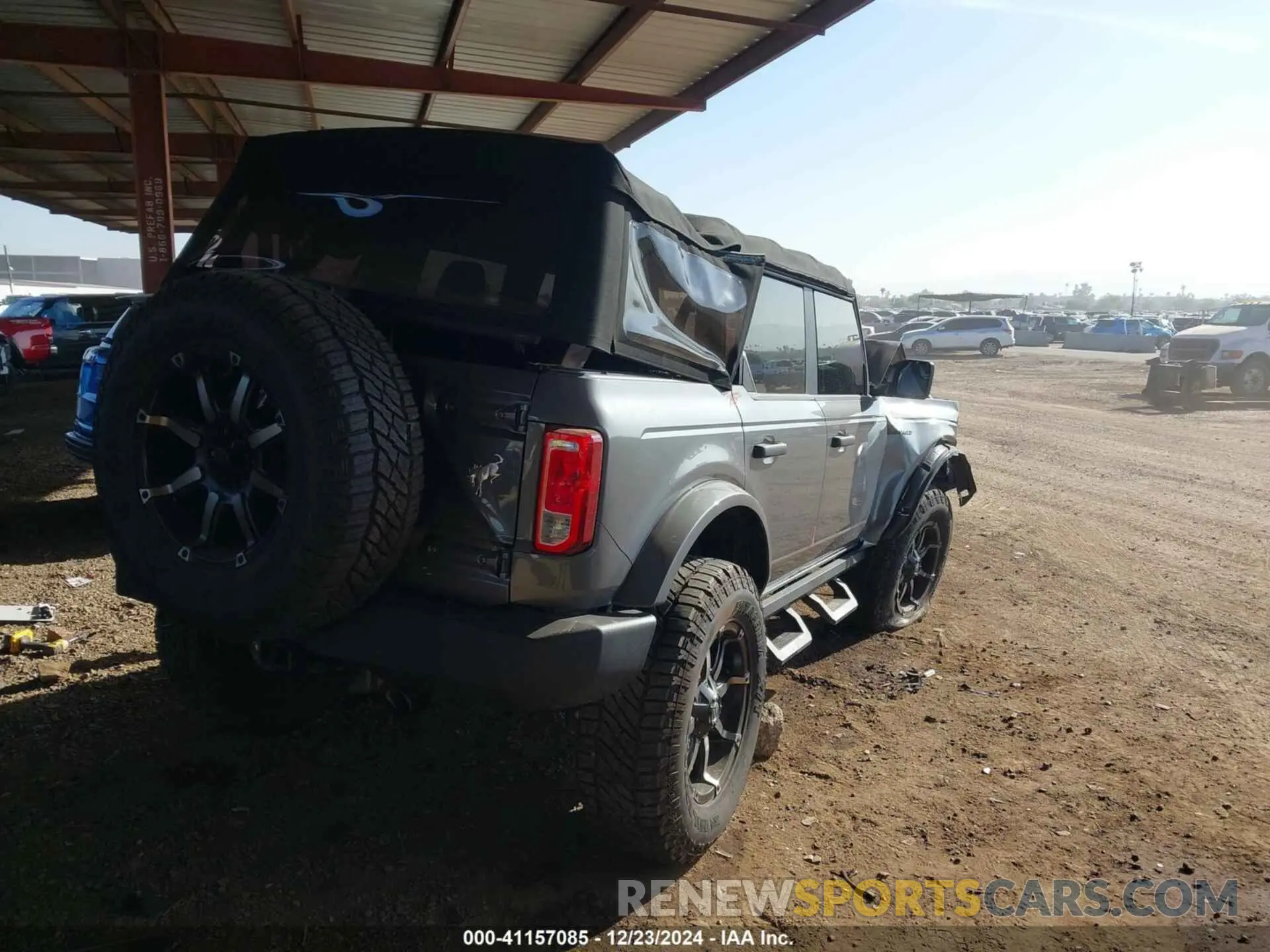 4 Photograph of a damaged car 1FMDE5BH2MLB07425 FORD BRONCO 2021