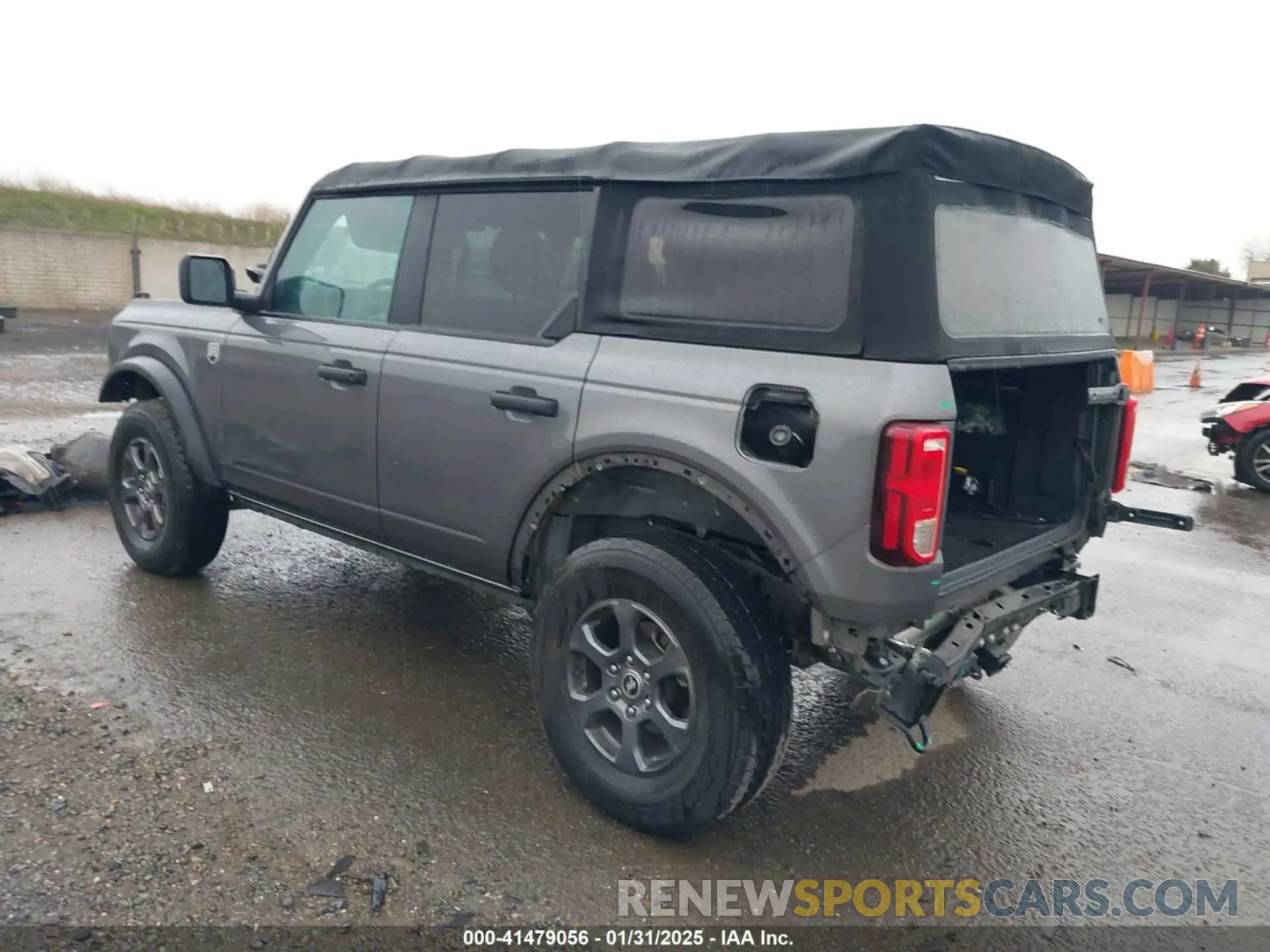 3 Photograph of a damaged car 1FMDE5BH4MLA77019 FORD BRONCO 2021