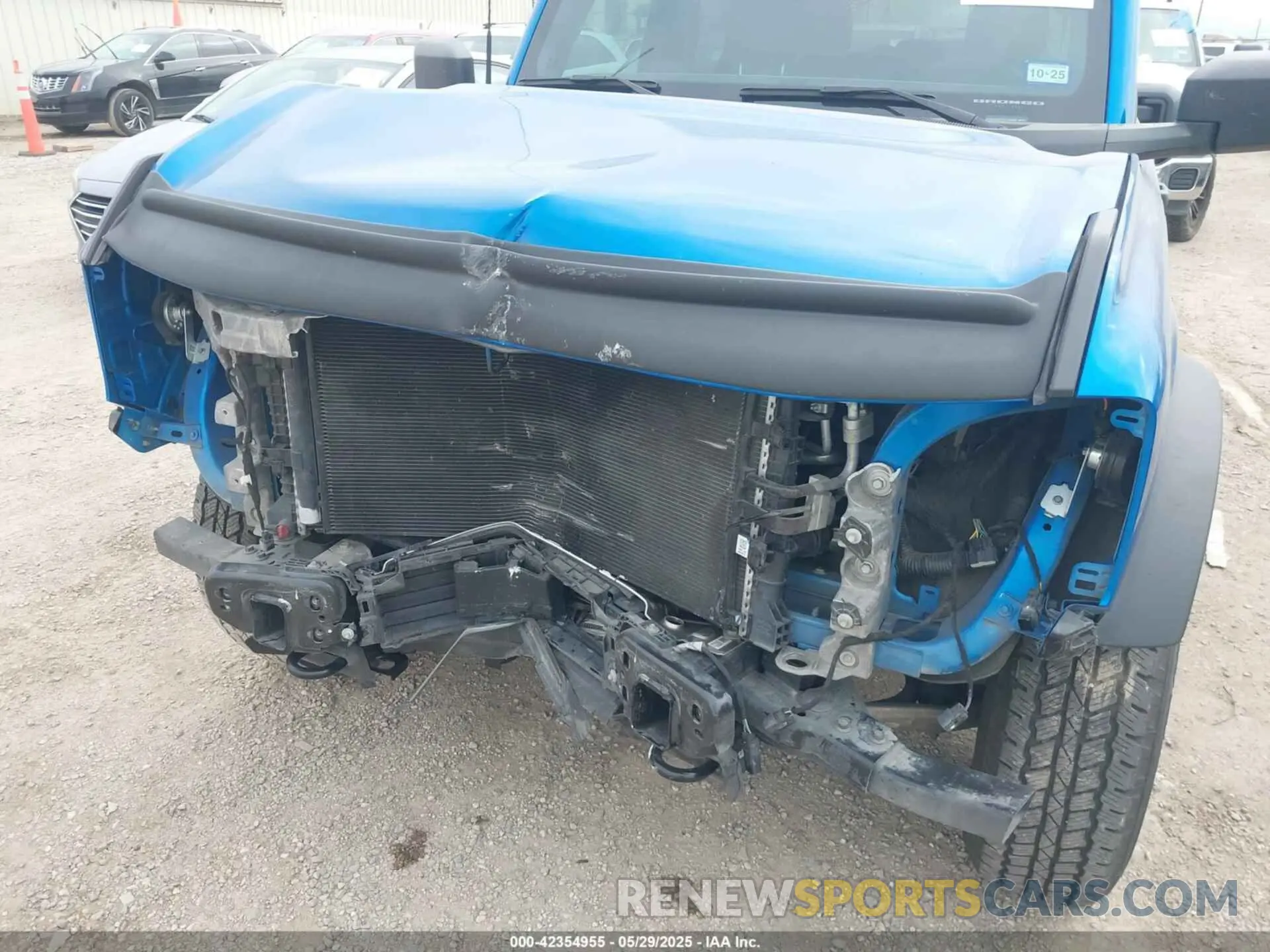 6 Photograph of a damaged car 1FMDE5BH7MLA94882 FORD BRONCO 2021