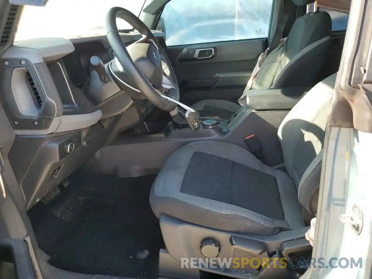 7 Photograph of a damaged car 1FMDE5BH9MLA83334 FORD BRONCO 2021