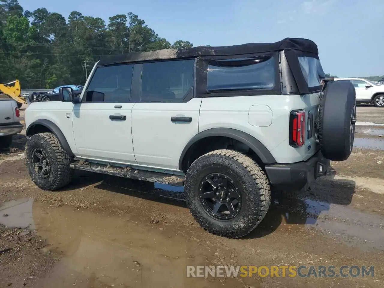 2 Photograph of a damaged car 1FMDE5BHXMLA96979 FORD BRONCO 2021