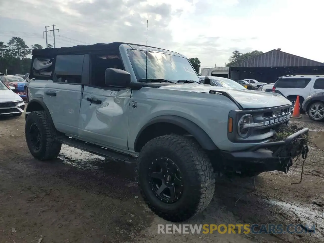 4 Photograph of a damaged car 1FMDE5BHXMLA96979 FORD BRONCO 2021