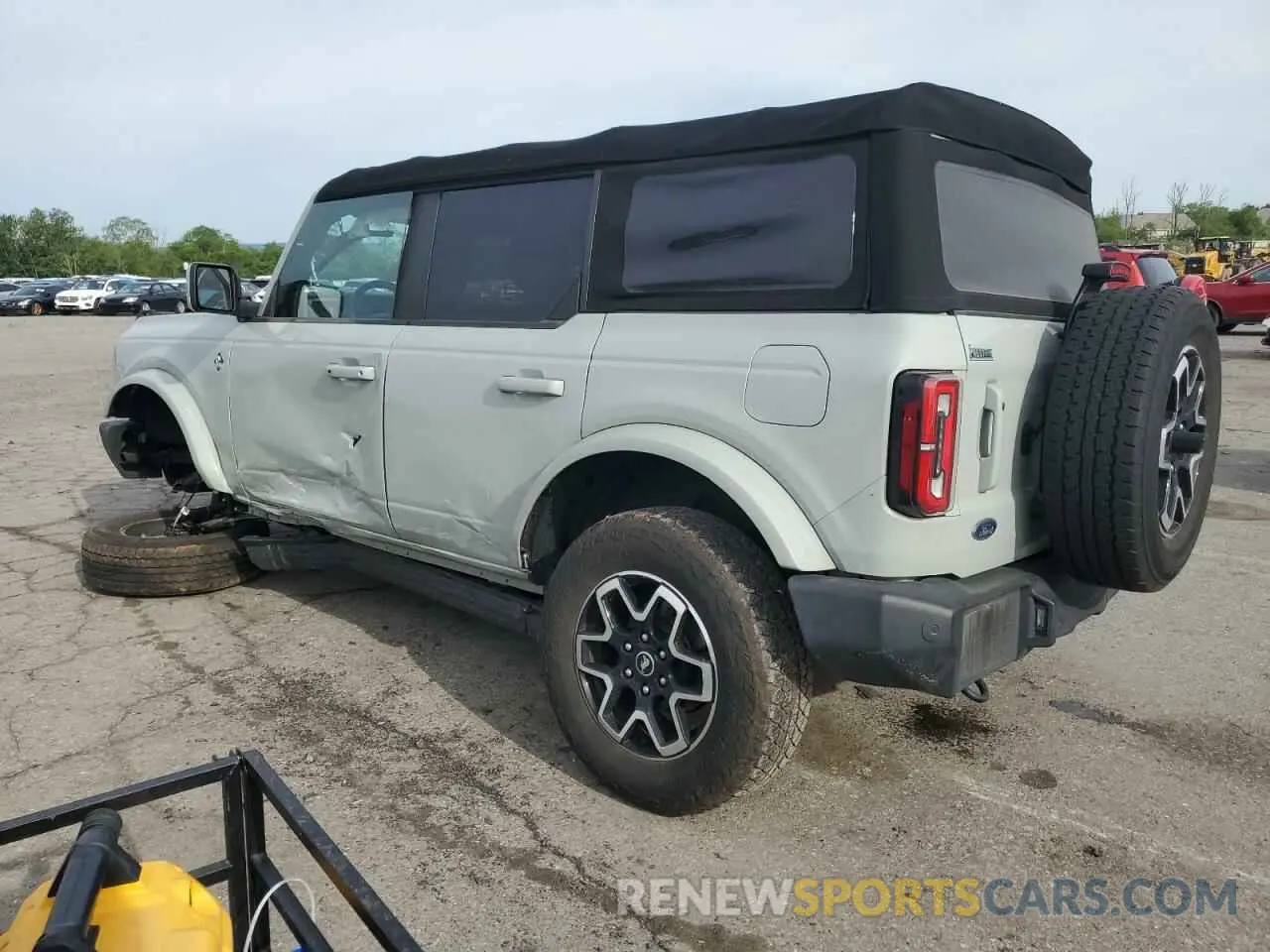 2 Photograph of a damaged car 1FMDE5BHXMLB05390 FORD BRONCO 2021