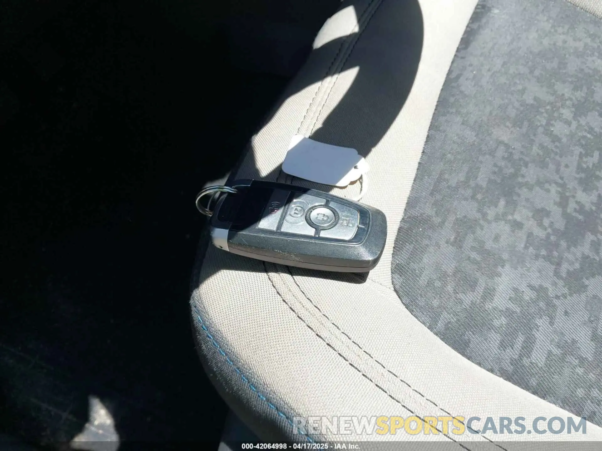 11 Photograph of a damaged car 1FMDE5CP5MLA98340 FORD BRONCO 2021