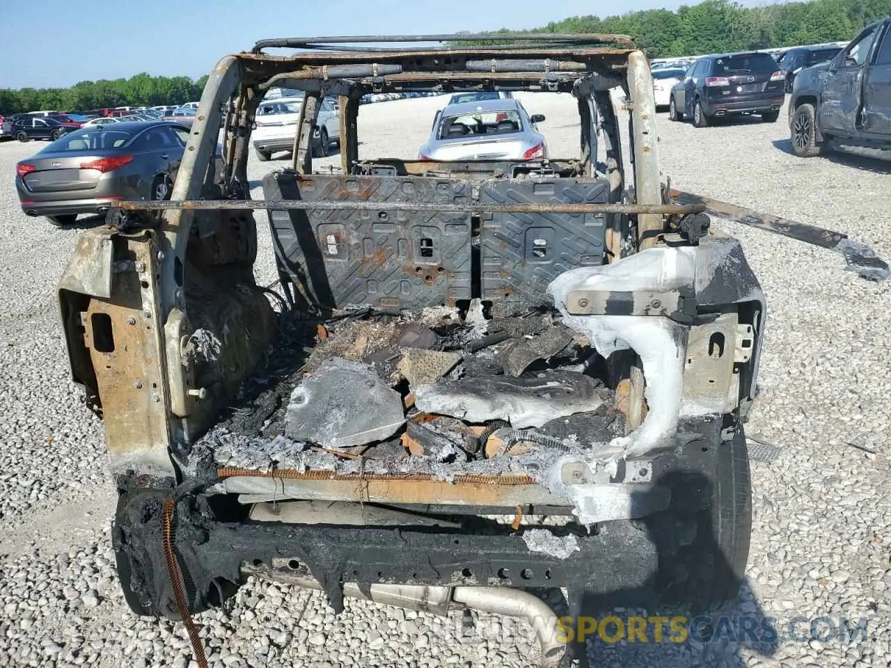 6 Photograph of a damaged car 1FMDE5DH5MLB01194 FORD BRONCO 2021