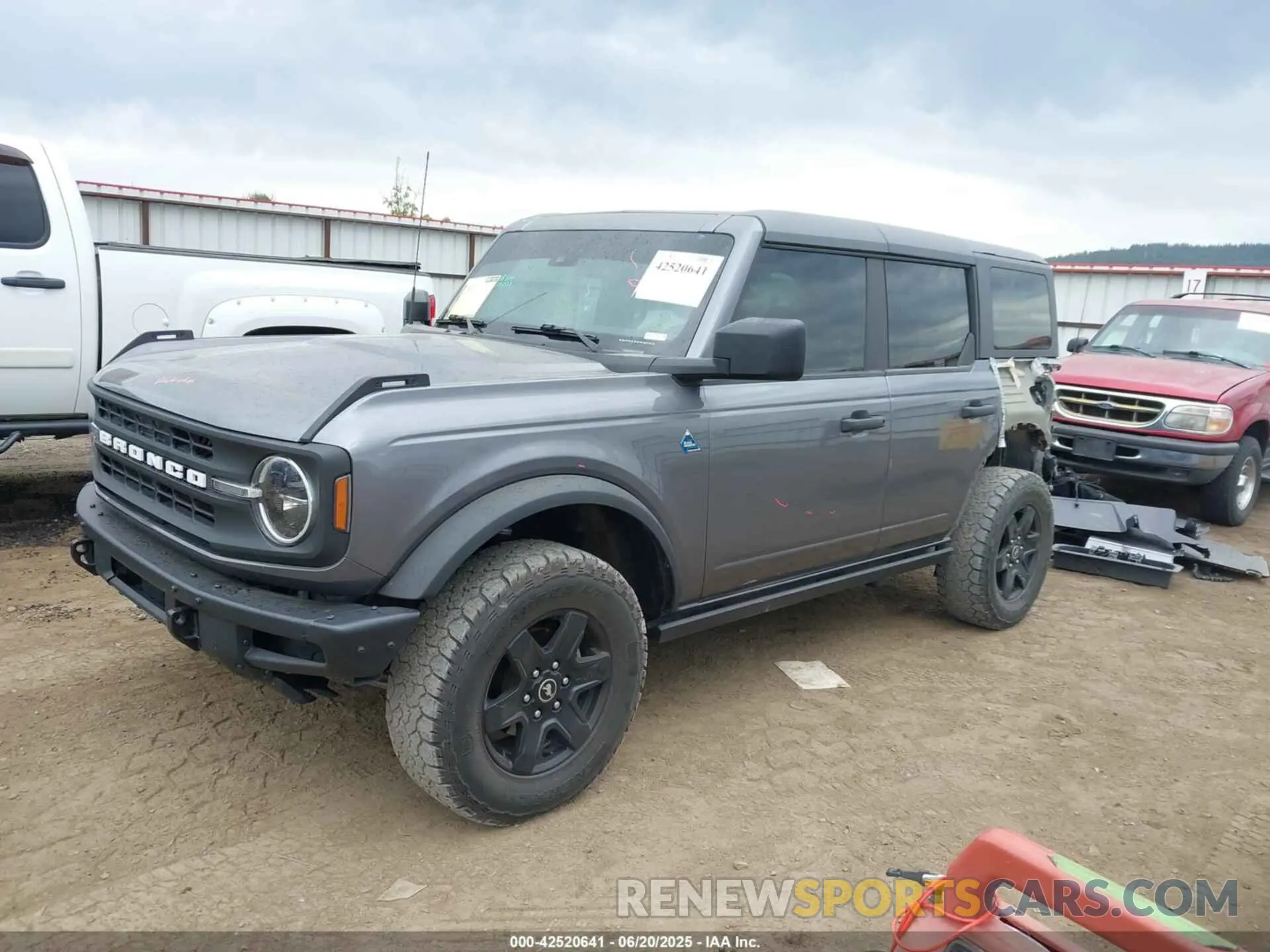 2 Photograph of a damaged car 1FMEE5BH0MLA74753 FORD BRONCO 2021