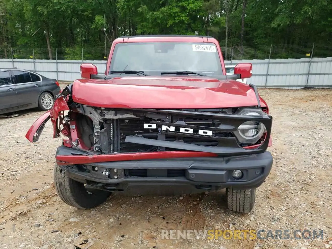 5 Photograph of a damaged car 1FMEE5BP0MLB03305 FORD BRONCO 2021
