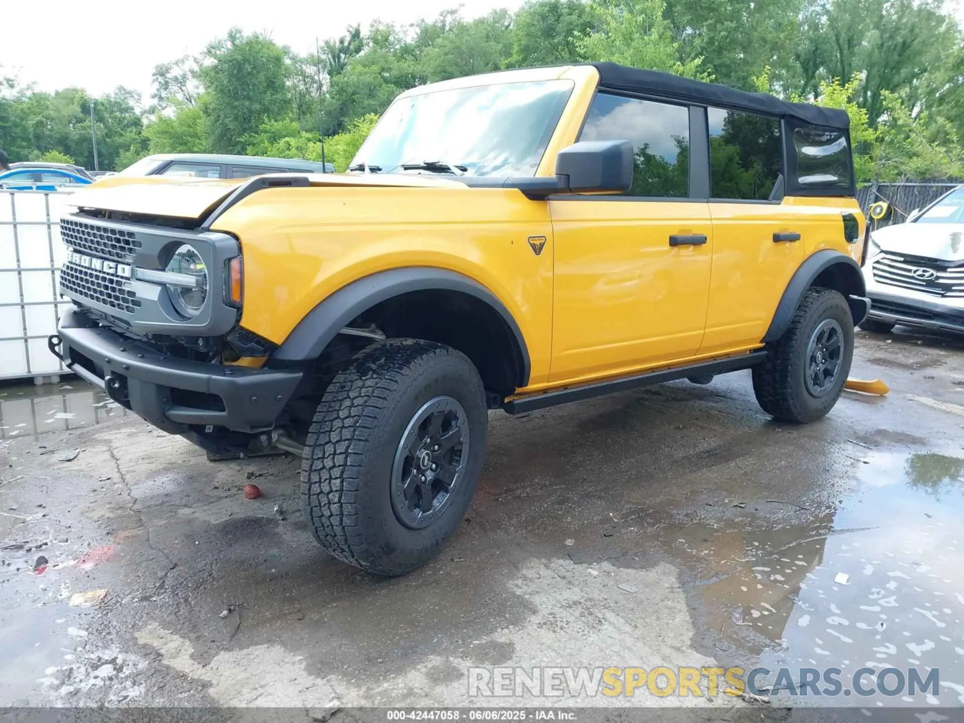 2 Photograph of a damaged car 1FMEE5DH0MLA63006 FORD BRONCO 2021