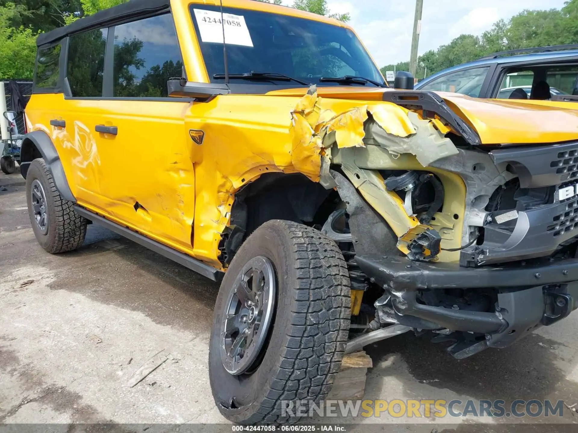 6 Photograph of a damaged car 1FMEE5DH0MLA63006 FORD BRONCO 2021