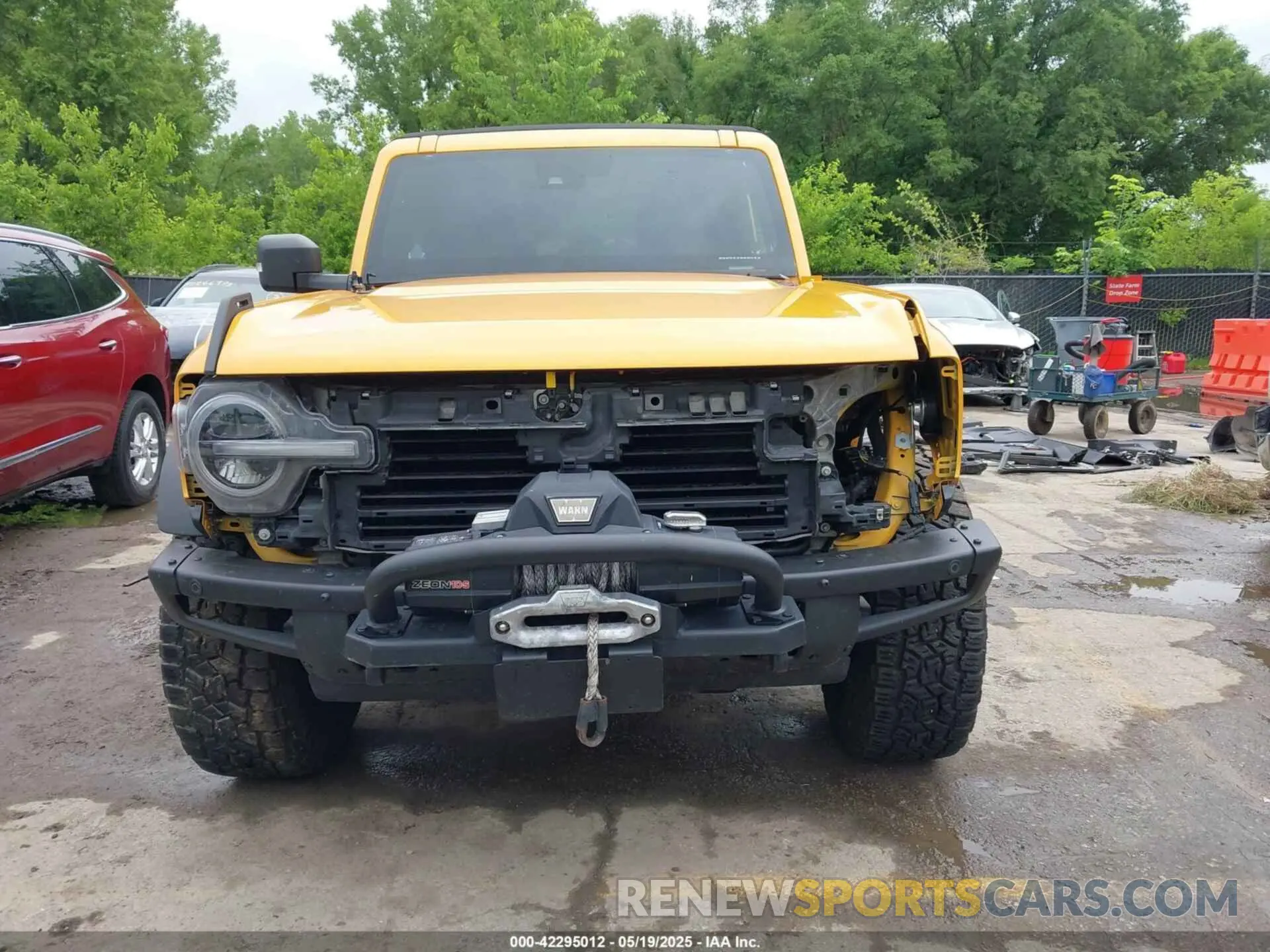 13 Photograph of a damaged car 1FMEE5DH3MLA61525 FORD BRONCO 2021
