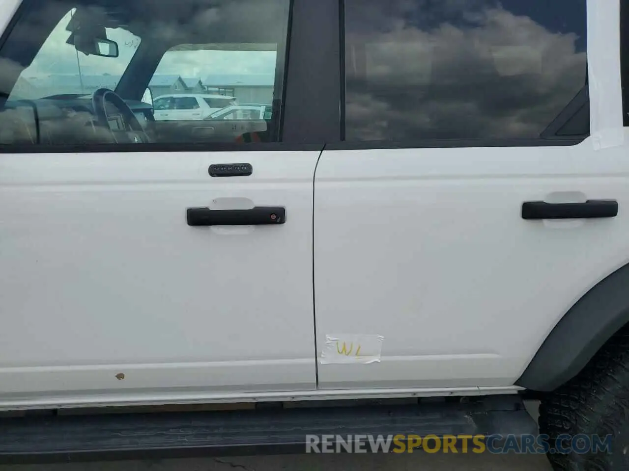 13 Photograph of a damaged car 1FMEE5DH4MLA88068 FORD BRONCO 2021