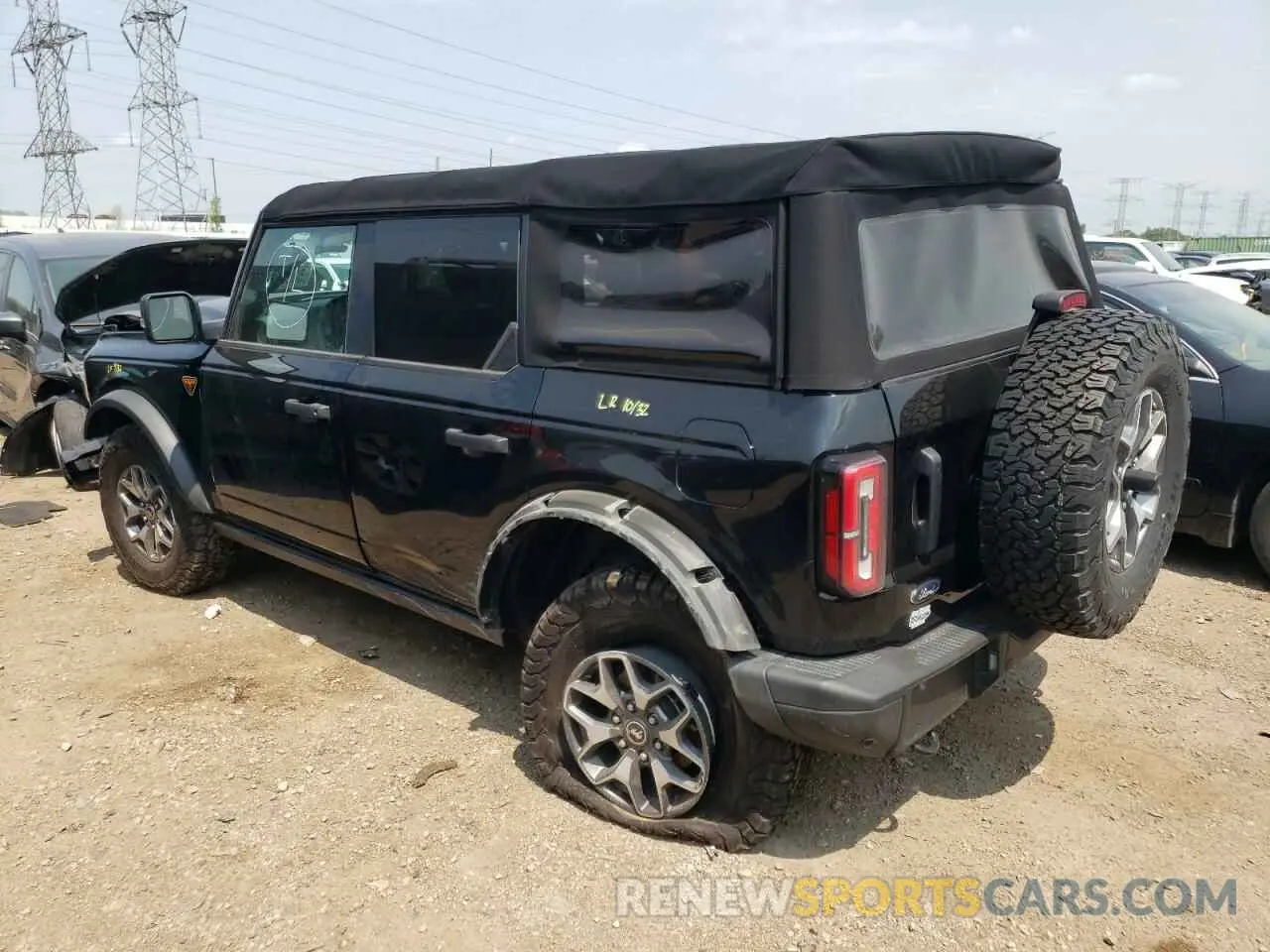 2 Photograph of a damaged car 1FMEE5DHXMLA89886 FORD BRONCO 2021