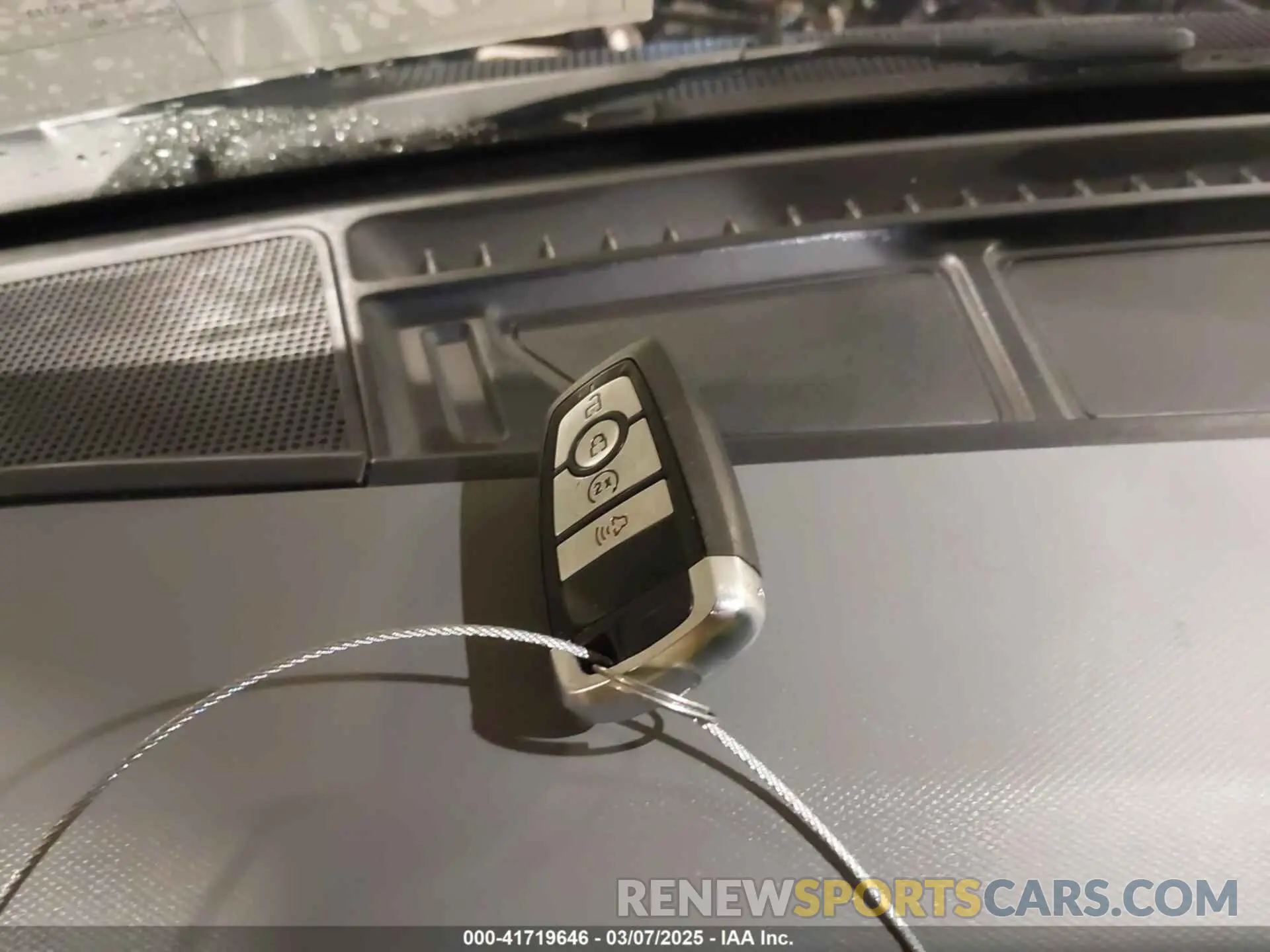 11 Photograph of a damaged car 1FMEE5DP0MLA64549 FORD BRONCO 2021
