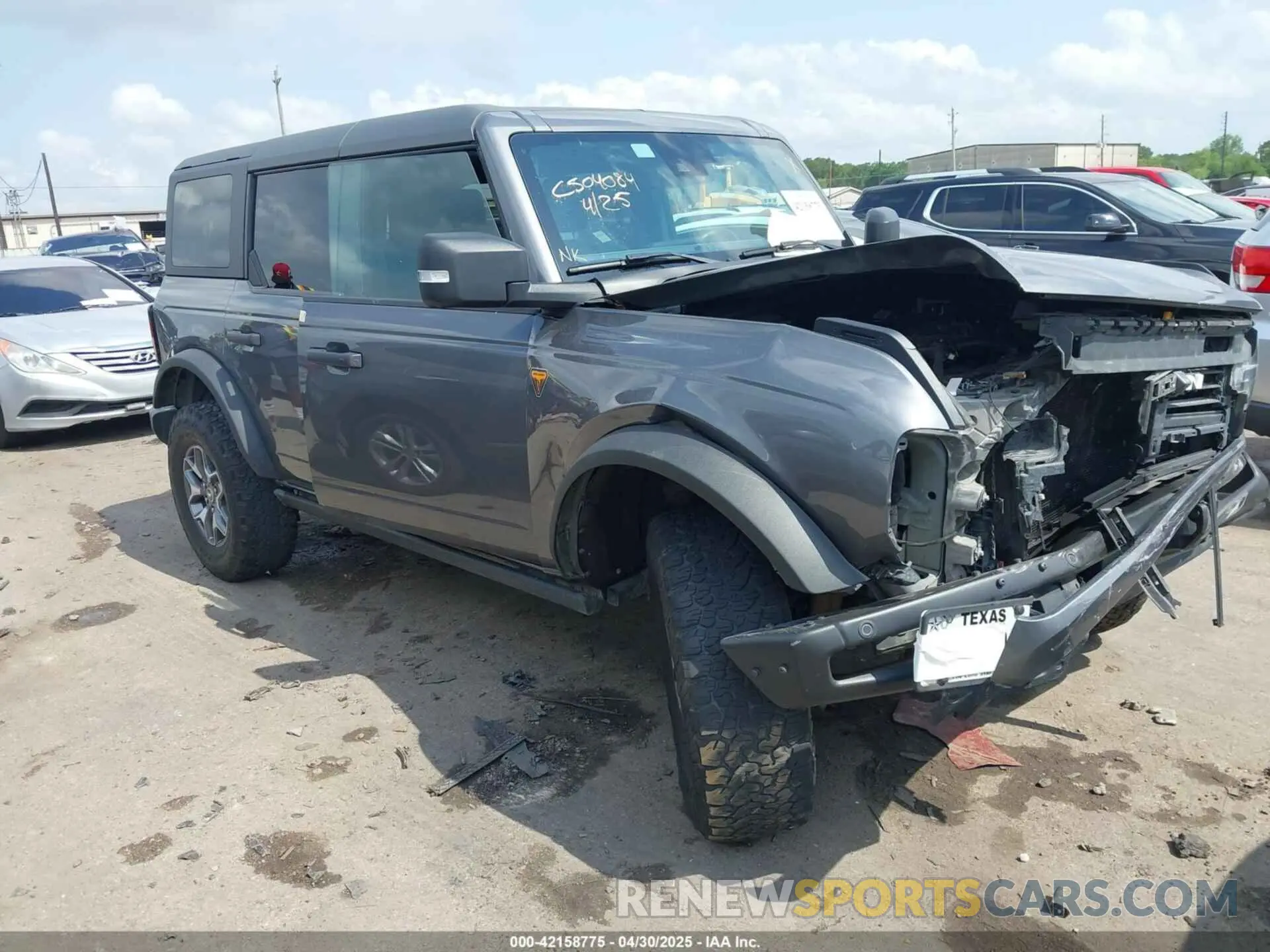 1 Photograph of a damaged car 1FMEE5DP3MLB06714 FORD BRONCO 2021