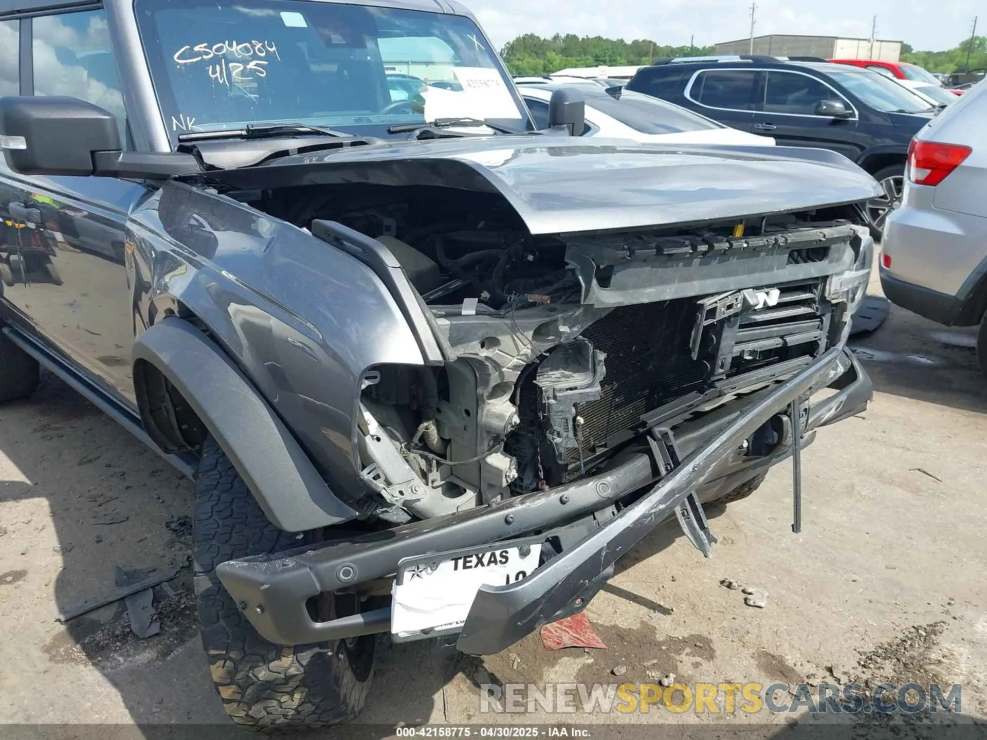 6 Photograph of a damaged car 1FMEE5DP3MLB06714 FORD BRONCO 2021