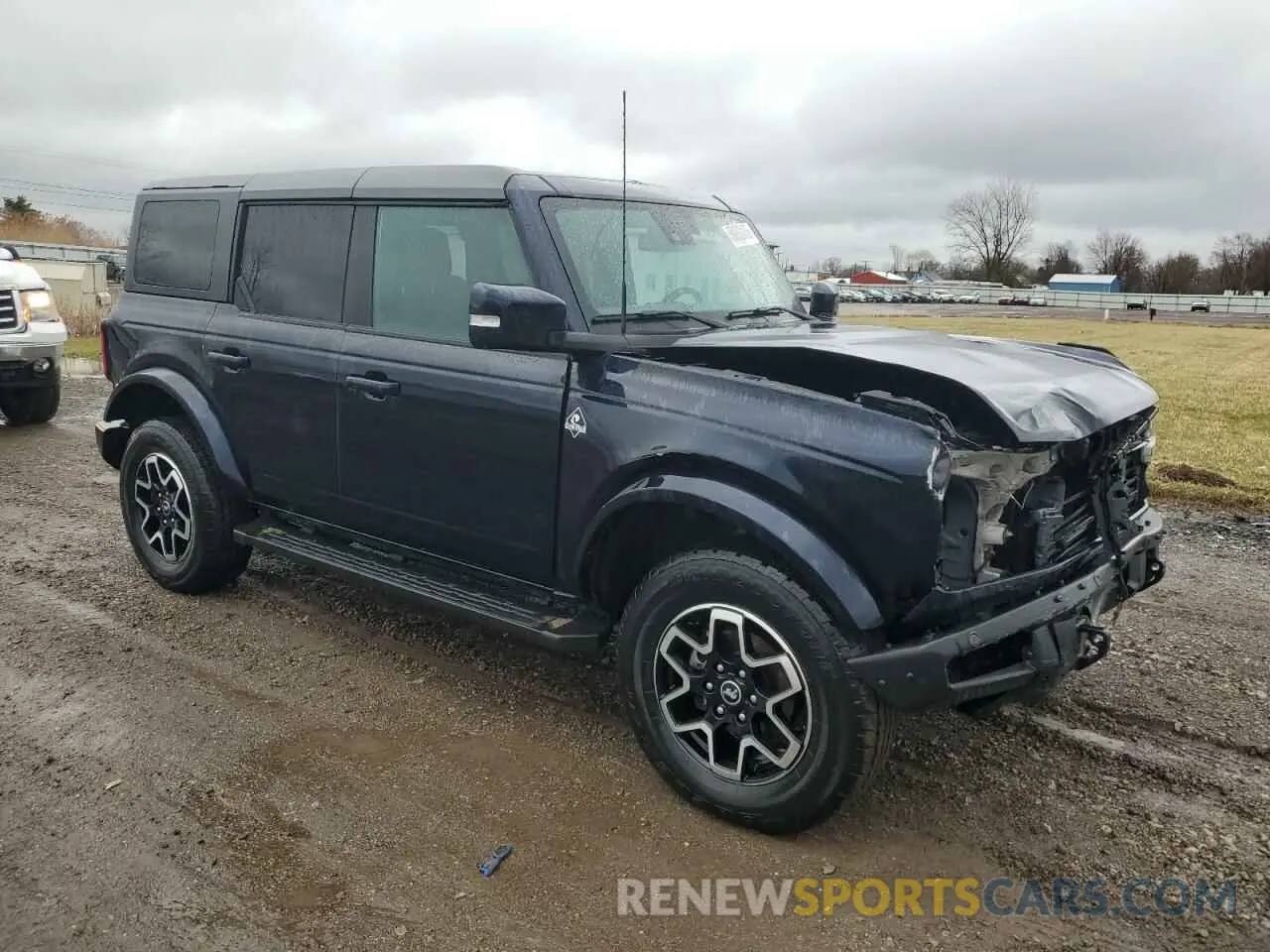 4 Photograph of a damaged car 1FMEE5DP8MLA78361 FORD BRONCO 2021