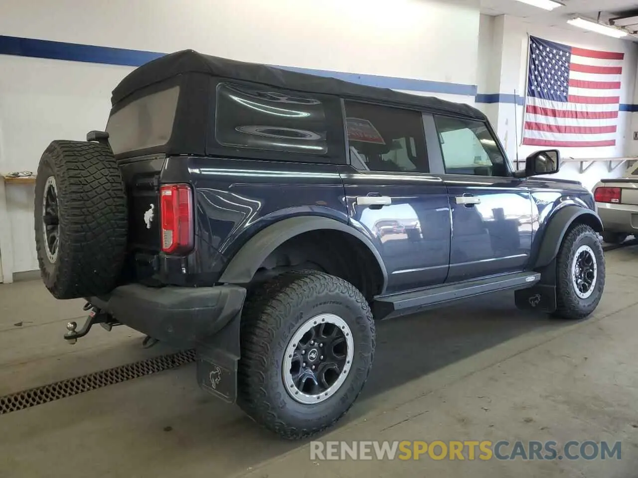 3 Photograph of a damaged car 1FMEE5DP8MLA86069 FORD BRONCO 2021