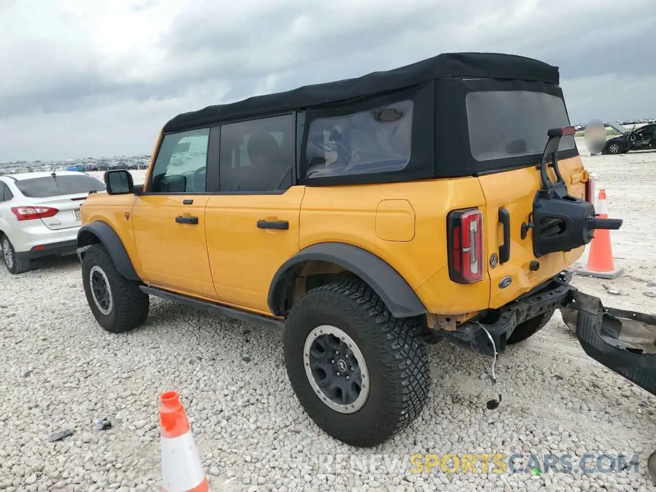 2 Photograph of a damaged car 1FMEE5DP9MLA93791 FORD BRONCO 2021