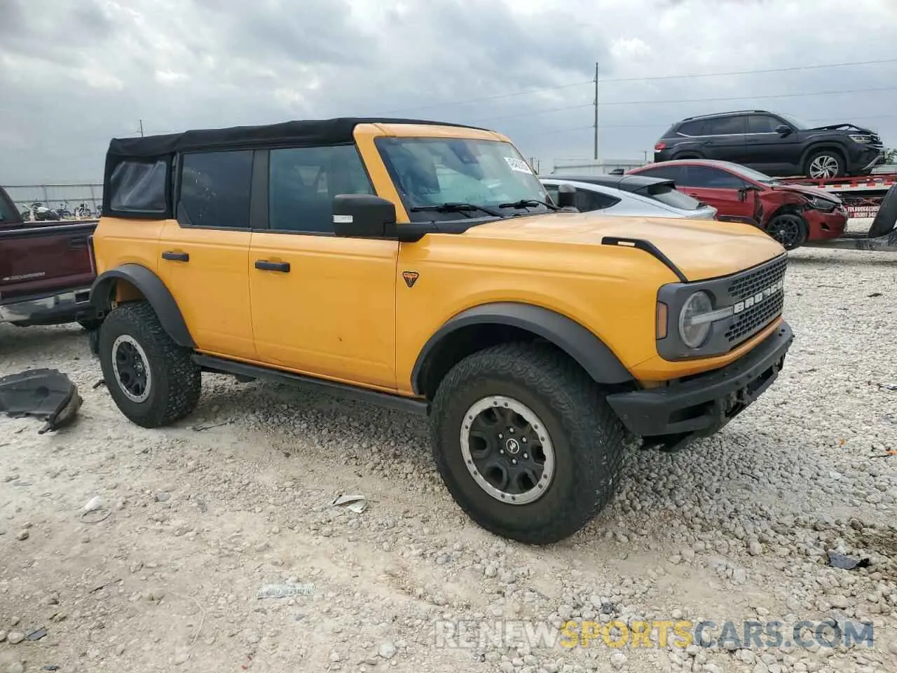 4 Photograph of a damaged car 1FMEE5DP9MLA93791 FORD BRONCO 2021
