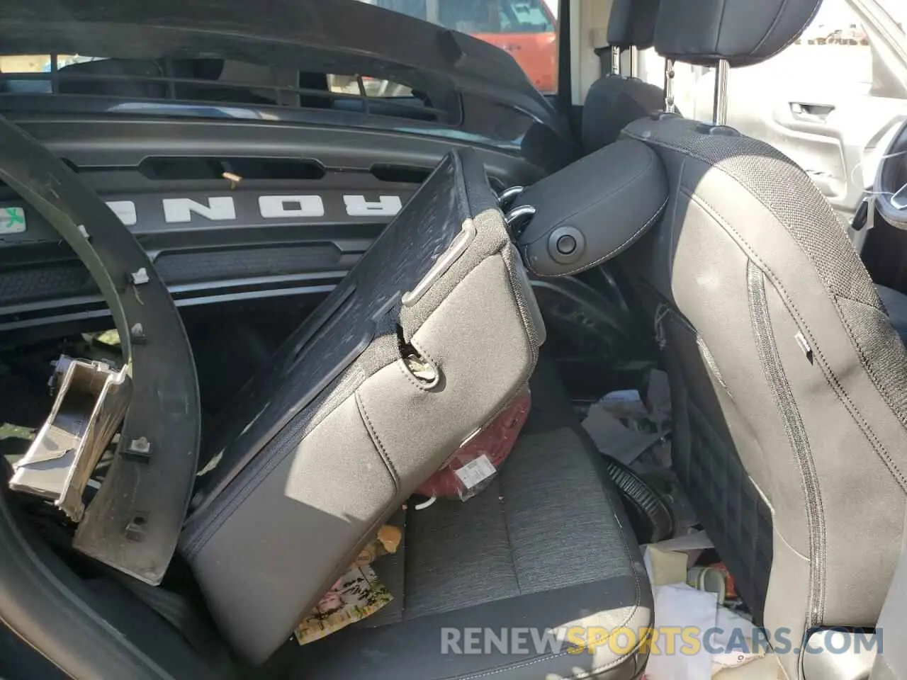 10 Photograph of a damaged car 3FMCR9B65MRB15297 FORD BRONCO 2021