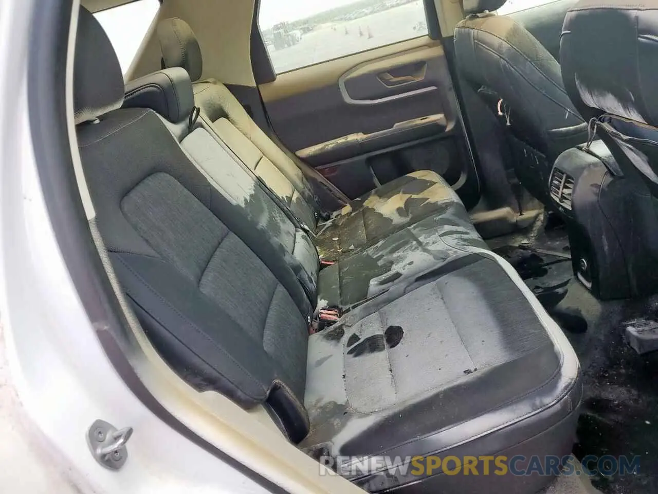 11 Photograph of a damaged car 3FMCR9B67MRB21036 FORD BRONCO 2021