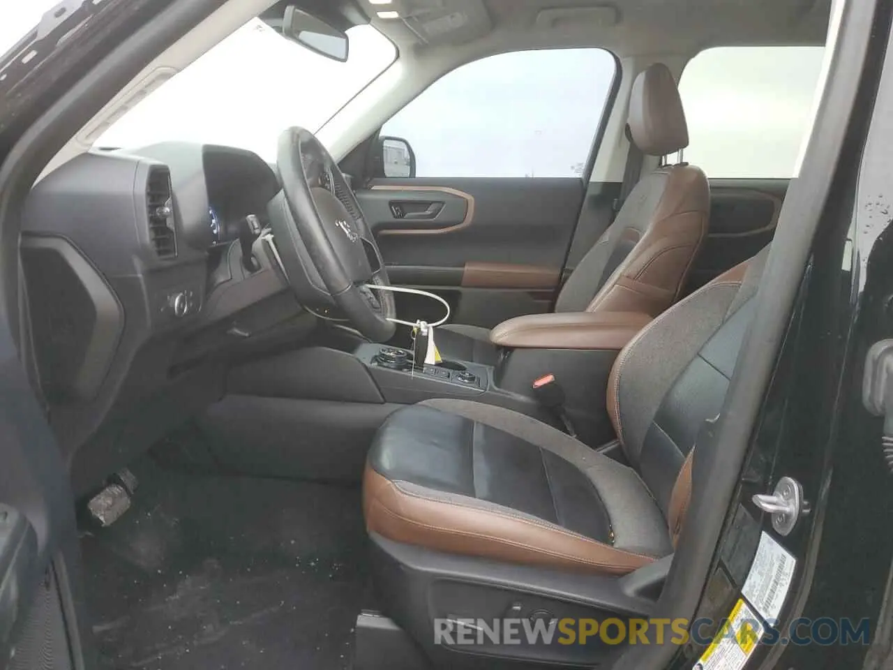 7 Photograph of a damaged car 3FMCR9C60MRB40509 FORD BRONCO 2021