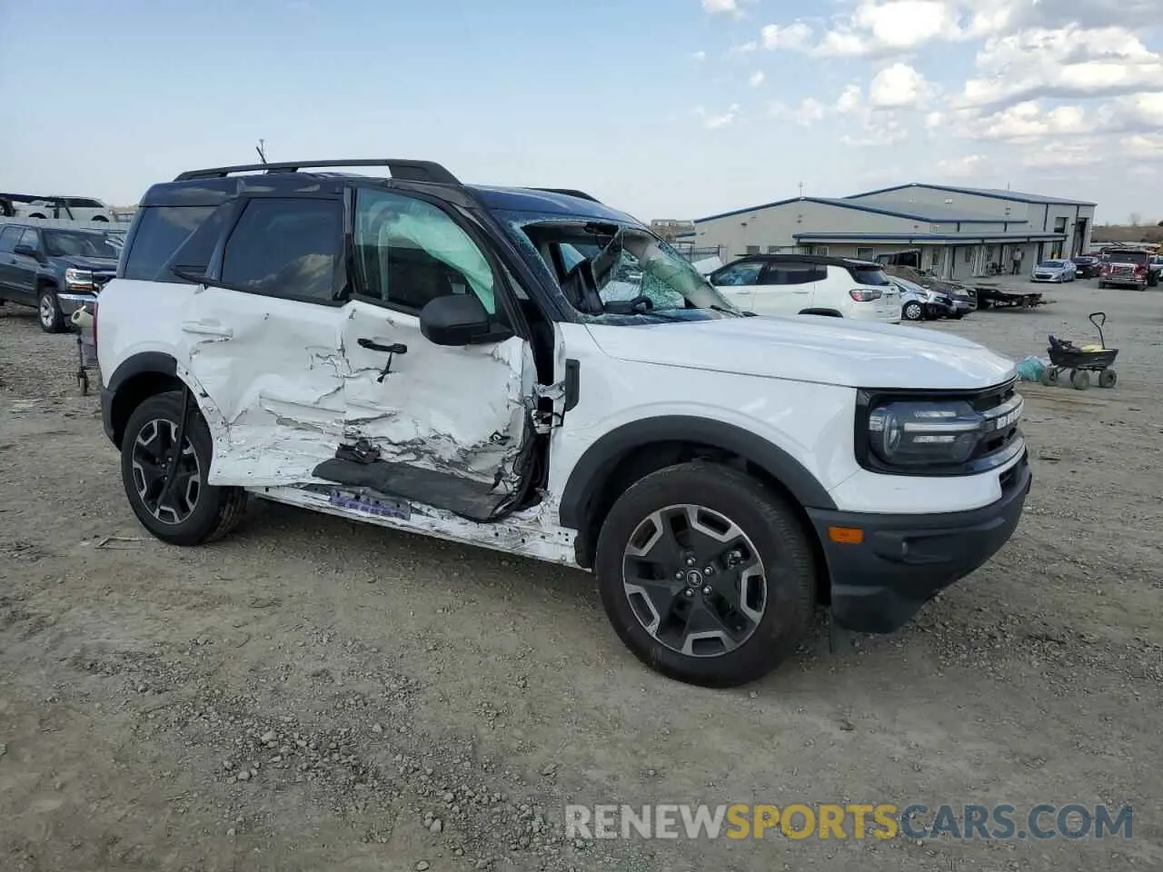 4 Photograph of a damaged car 3FMCR9C61MRA01912 FORD BRONCO 2021