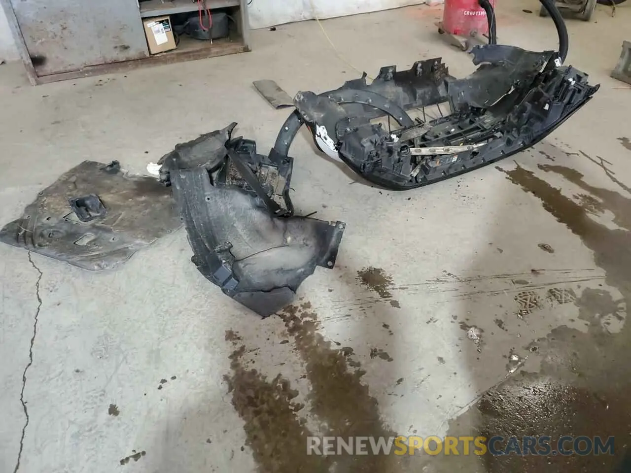 13 Photograph of a damaged car 3FMCR9C61MRA30570 FORD BRONCO 2021