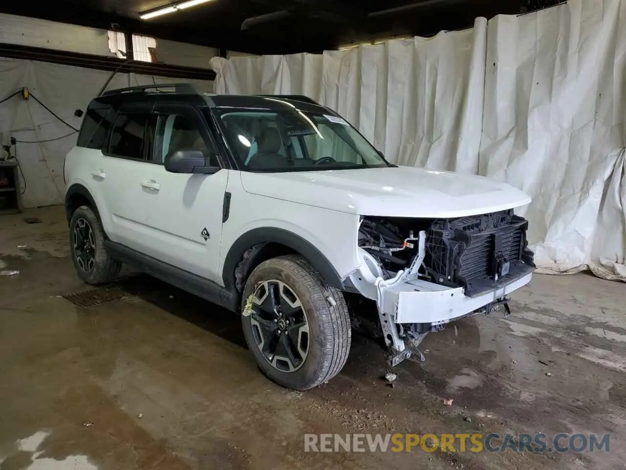 4 Photograph of a damaged car 3FMCR9C61MRA30570 FORD BRONCO 2021